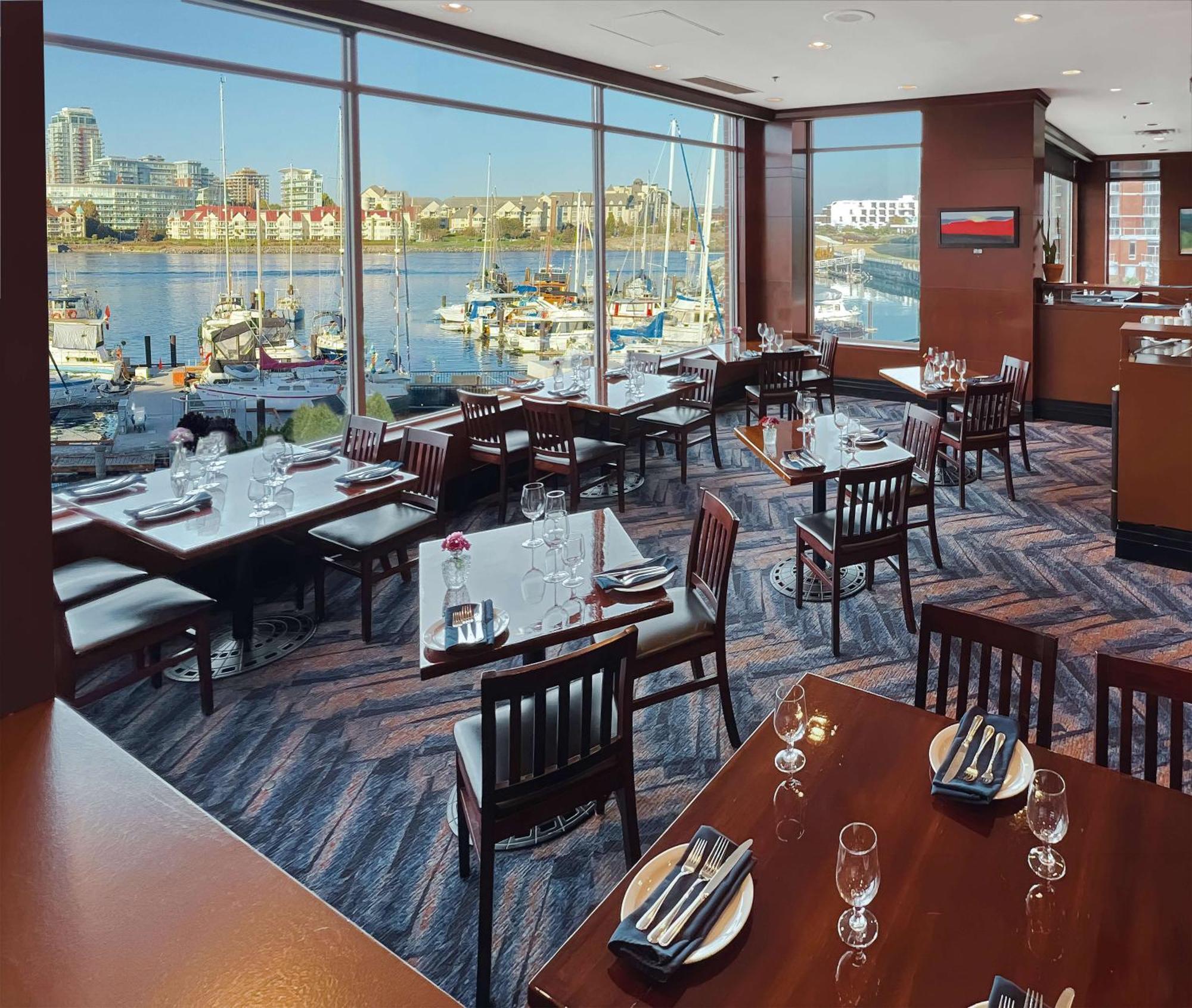 Coast Victoria Hotel & Marina By Apa Exterior foto